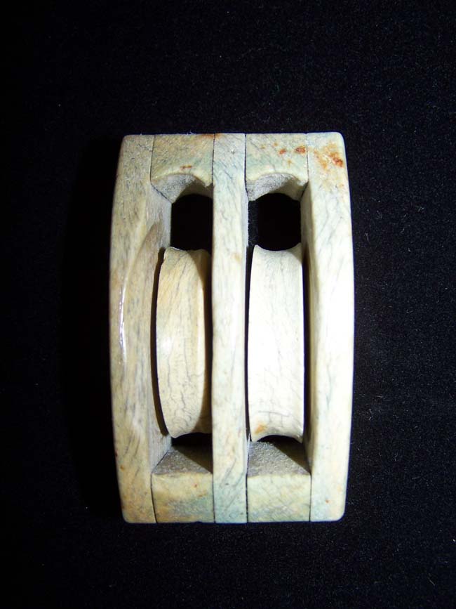 A 19th century Sailor-made ANTIQUE Whalebone 'Double' Ship's Block